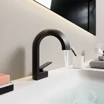 Single-Handle-Bathroom-Sink-Faucet